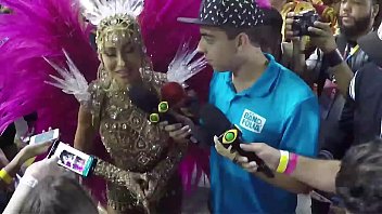 Carnavale Bastidores do Carnaval 2019 antes da entrada no Sambódromo - Sabrina Sato - Gaviões da Fiel