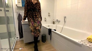 Bathroom-sex hot escort girl sex in a hotel - projectfundiary