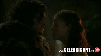 Big-tits Nude Celebrities Game Of Thrones Season 3