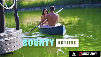 Hardcore 21 SEXTURY - Alyssa Bounty's Smoking Hot DEEP ANAL POUNDING By The Pond!