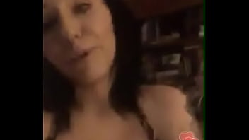 Periscope Cam girl flashing on periscope