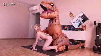 Pussy Crazy girl fucking a dinosaur