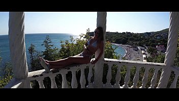 Nude-beach TRAVEL SHOW ASS DRIVER - Sasha Bikeeva in Russia. Black Sea, wild beaches