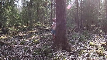 Sucking Girl Sucking Dick Stranger and had Anal Sex until Creampie in the Forest