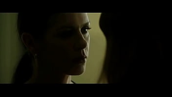 Big-boobs Catherine Zeta-Jones, Rooney Mara in Side Effects (2013)