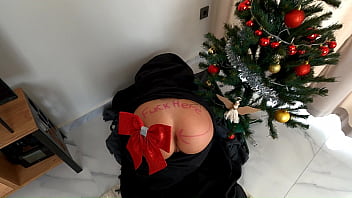 Wife-stranger Courier delivered the parcel and Cum in the Ass to his Wife!