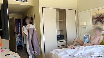 Maid PUBLIC DICK FLASH. I pull out my dick in front of a hotel maid and she agreed to jerk me off.