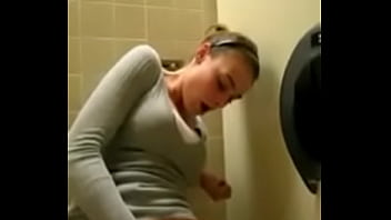 Masturbation Quickly cum in the toilet